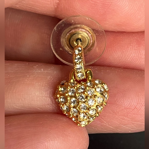 Trifari Vintage Heart with Rhinestones Dangle Earrings Gold Toned - Picture 5 of 7